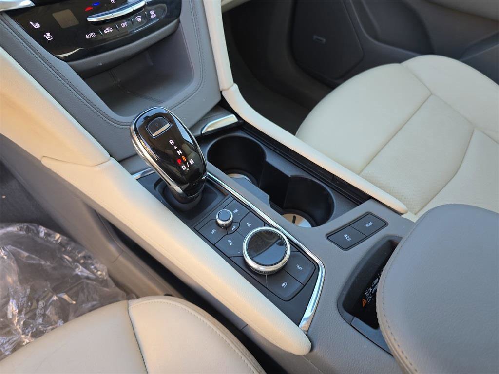 Used 2020 Cadillac XT6 Premium Luxury image 29