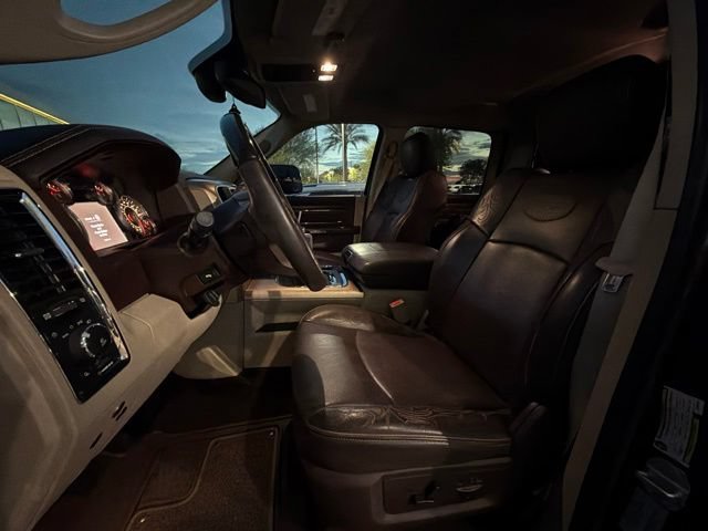 Used 2016 RAM 3500 Laramie Longhorn w/ Convenience Group AWD/4WD image 5