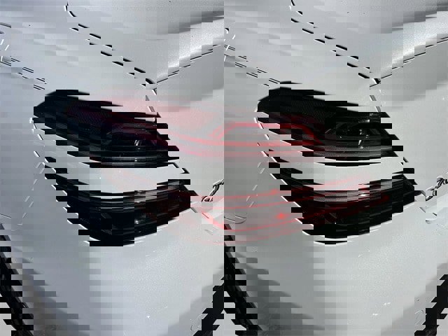 Used 2025 Genesis G70 2.5T image 15