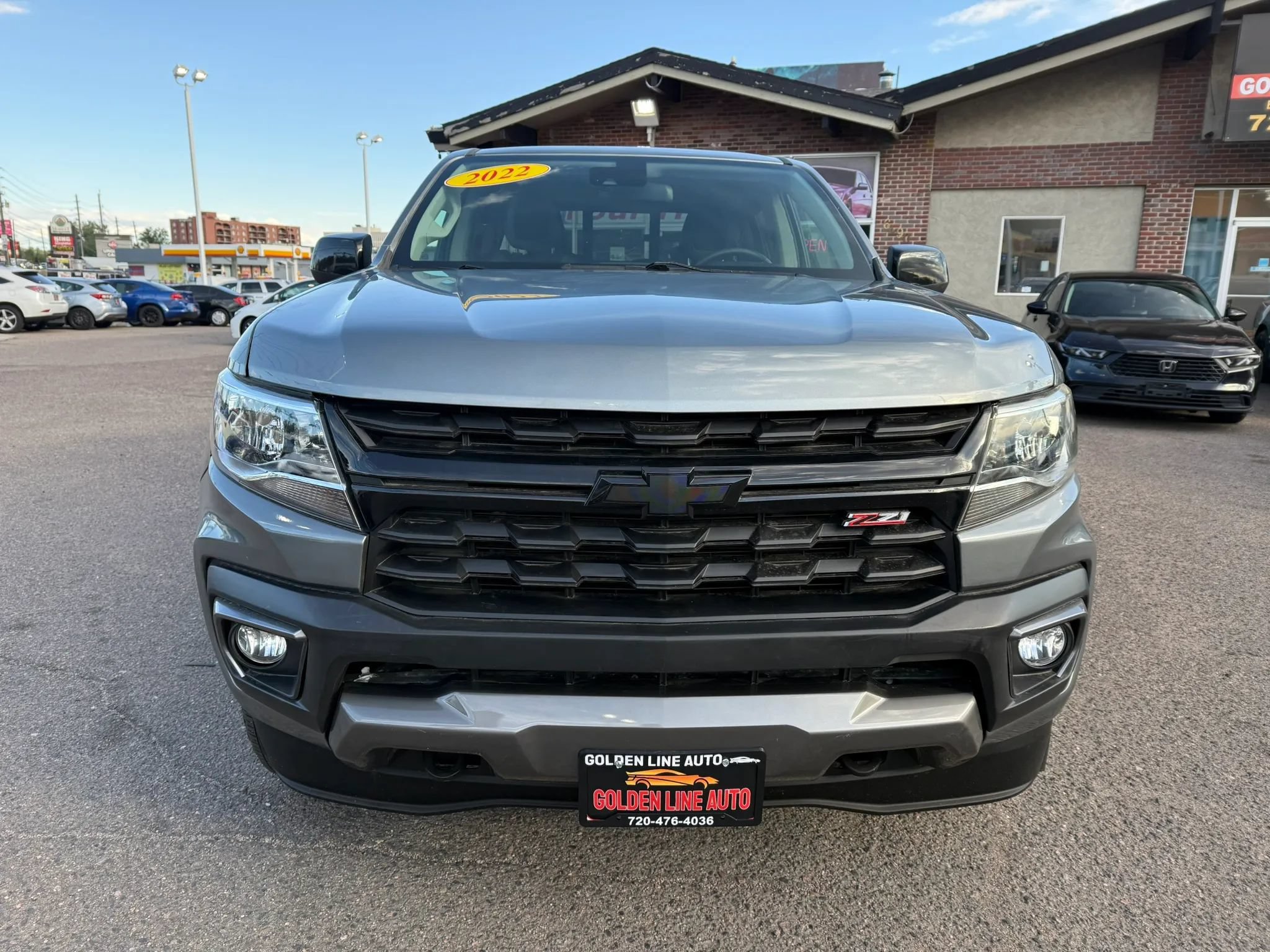 Used 2022 Chevrolet Colorado Z71 w/ Safety Package AWD/4WD image 3