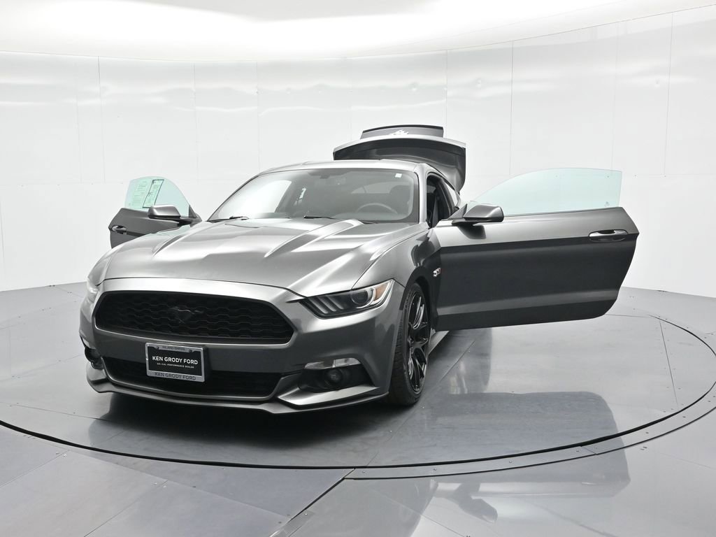 Used 2015 Ford Mustang Coupe RWD image 27
