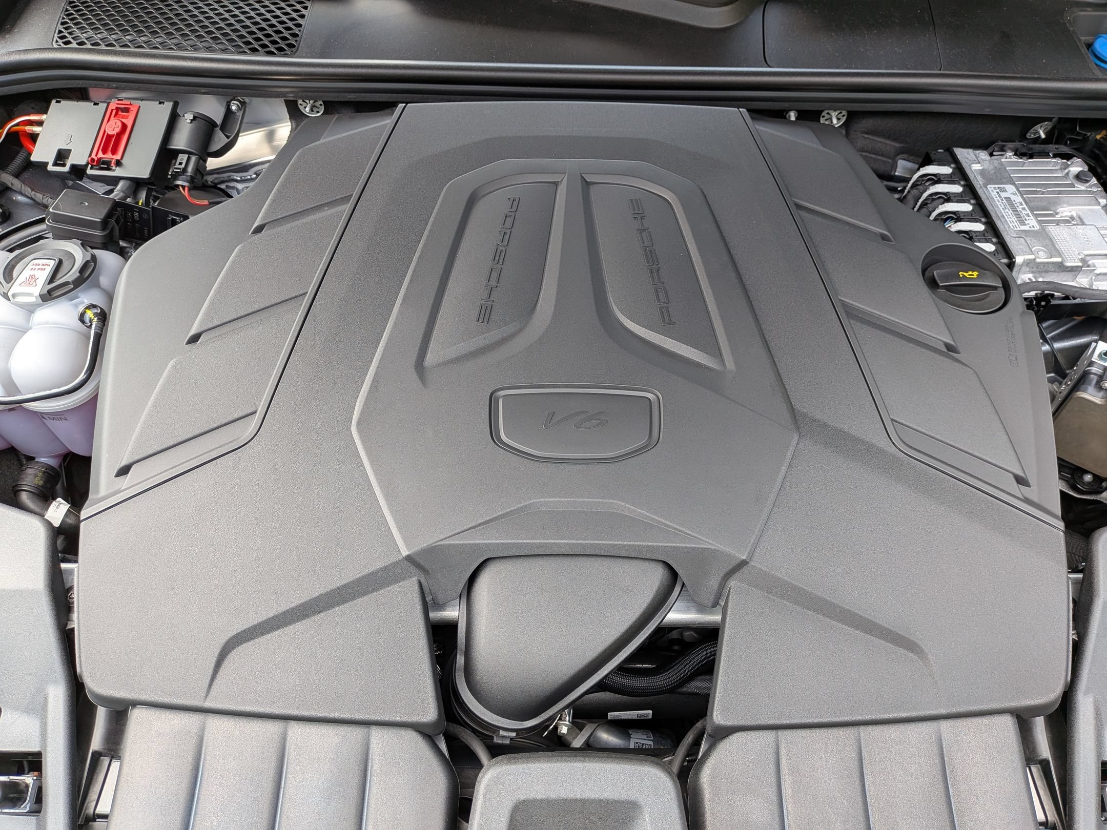 New 2026 Porsche Cayenne AWD/4WD image 36