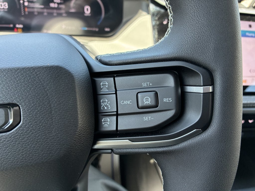 New 2026 Jeep Cherokee Laredo AWD/4WD image 17