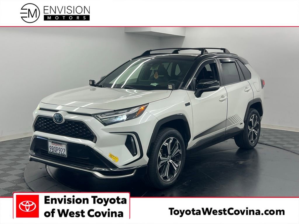 Certified 2022 Toyota RAV4 XSE w/ Weather Package AWD/4WD image 1