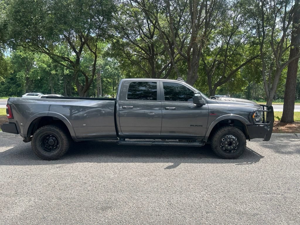 Used 2024 RAM 3500 Limited w/ Night Edition AWD/4WD image 5