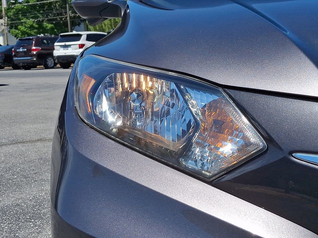 Used 2016 Honda HR-V EX image 9