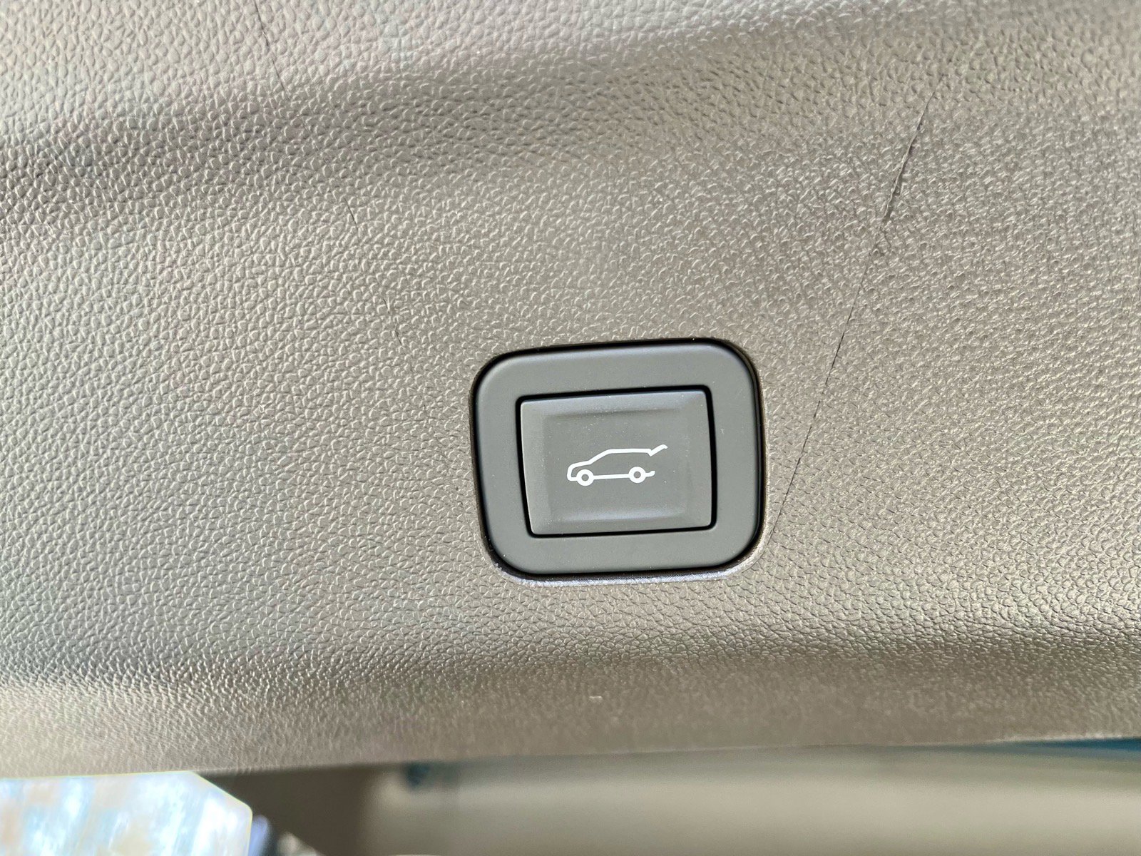New 2026 GMC Yukon Elevation image 28