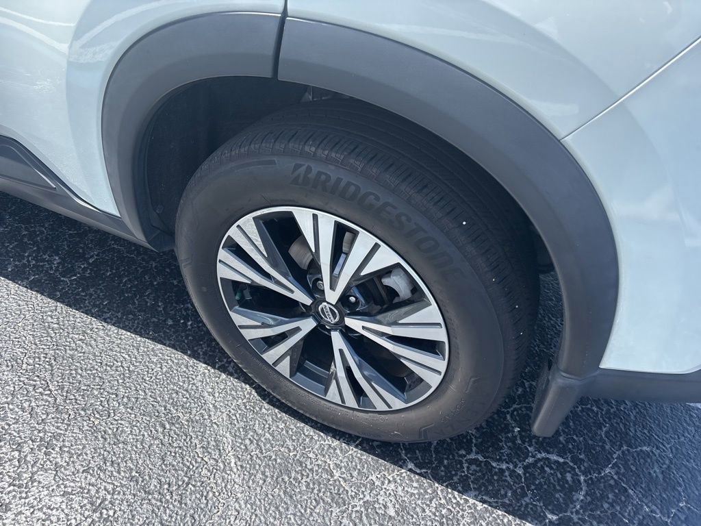 Used 2021 Nissan Rogue SV w/ Premium Package FWD image 14