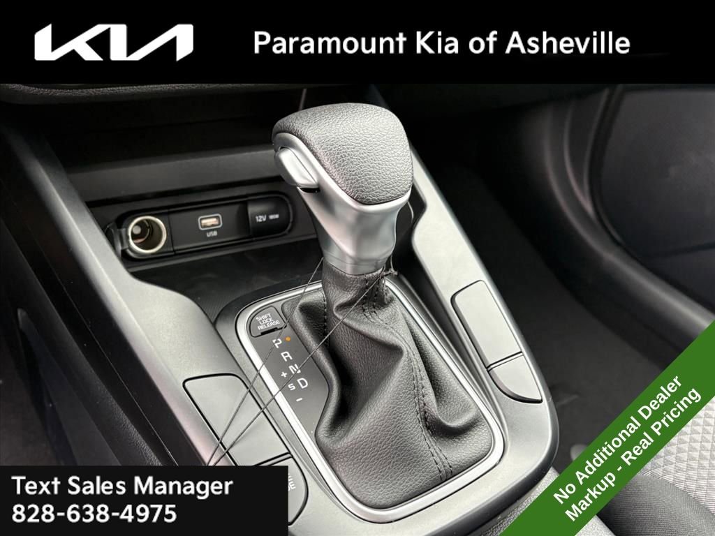New 2025 Kia Soul LX w/ LX Technology Package image 27