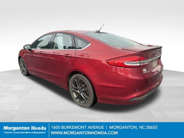 Used 2018 Ford Fusion SE w/ Equipment Group 201A FWD image 7