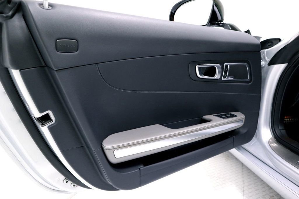 Used 2019 Mercedes-Benz AMG GT image 35