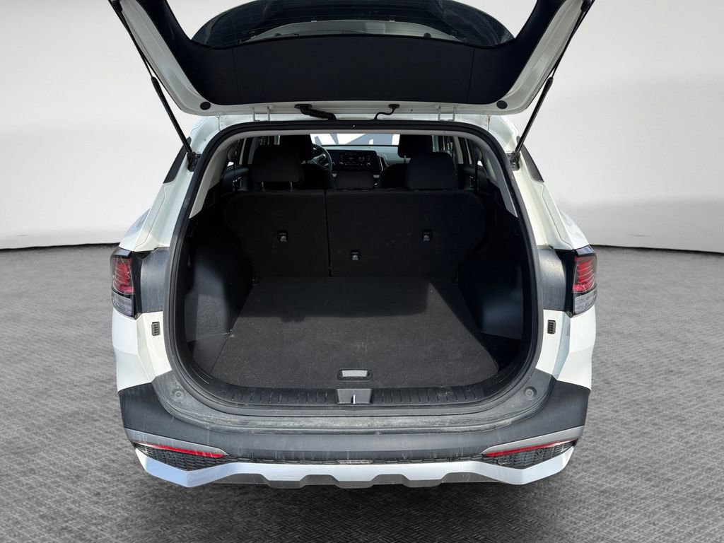 Used 2024 Kia Sportage LX image 24
