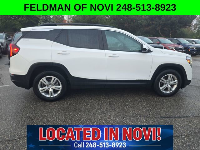 Used 2022 GMC Terrain SLE w/ Driver Convenience Package image 6