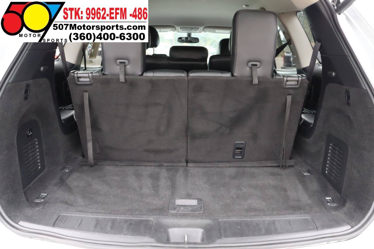 Used 2019 Nissan Pathfinder SL AWD/4WD image 19