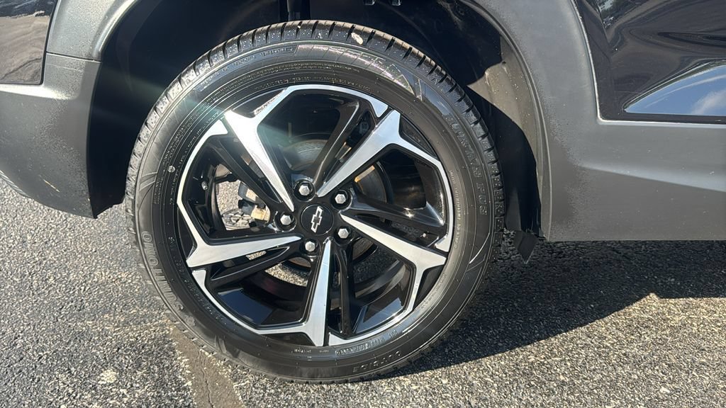 Used 2022 Chevrolet TrailBlazer RS w/ Sun and Liftgate Package AWD/4WD image 8