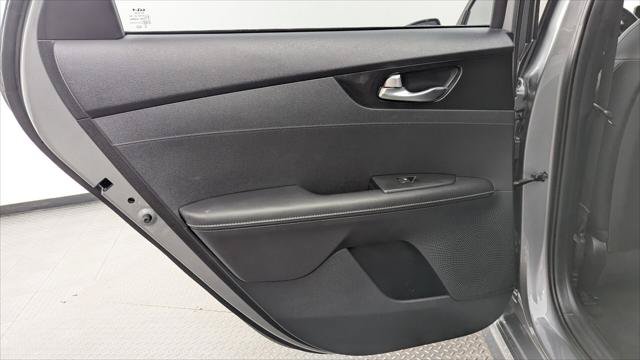 Used 2022 Kia Forte GT-Line w/ GT-Line Premium Package FWD image 16