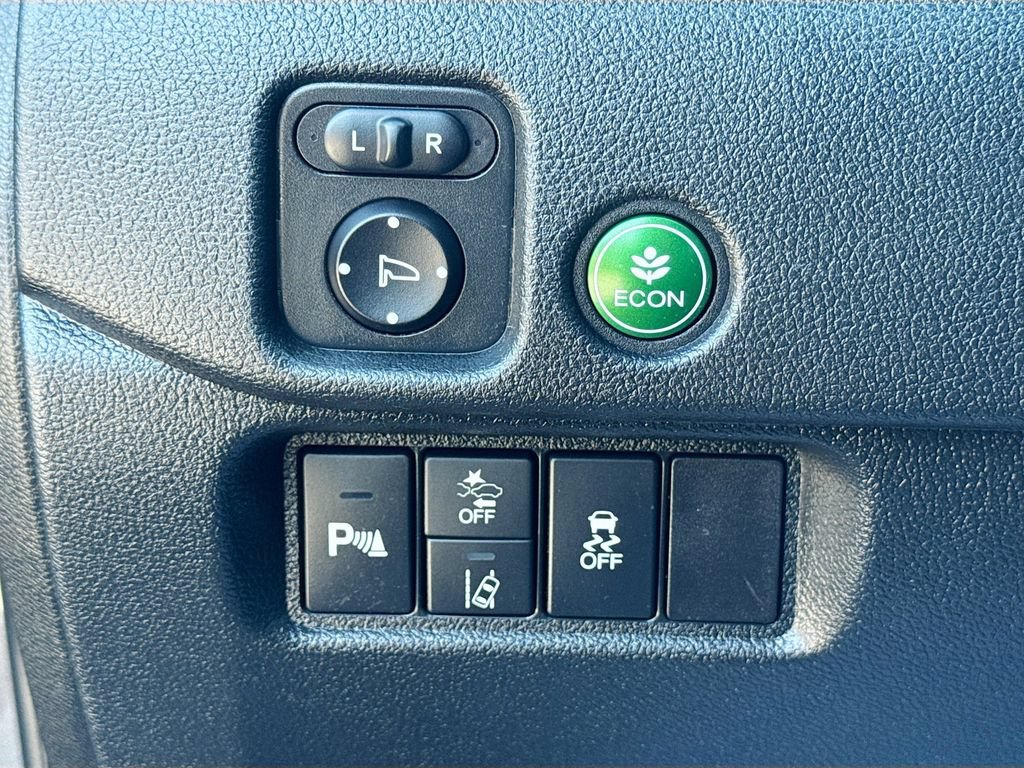 Used 2021 Honda Pilot Touring image 10
