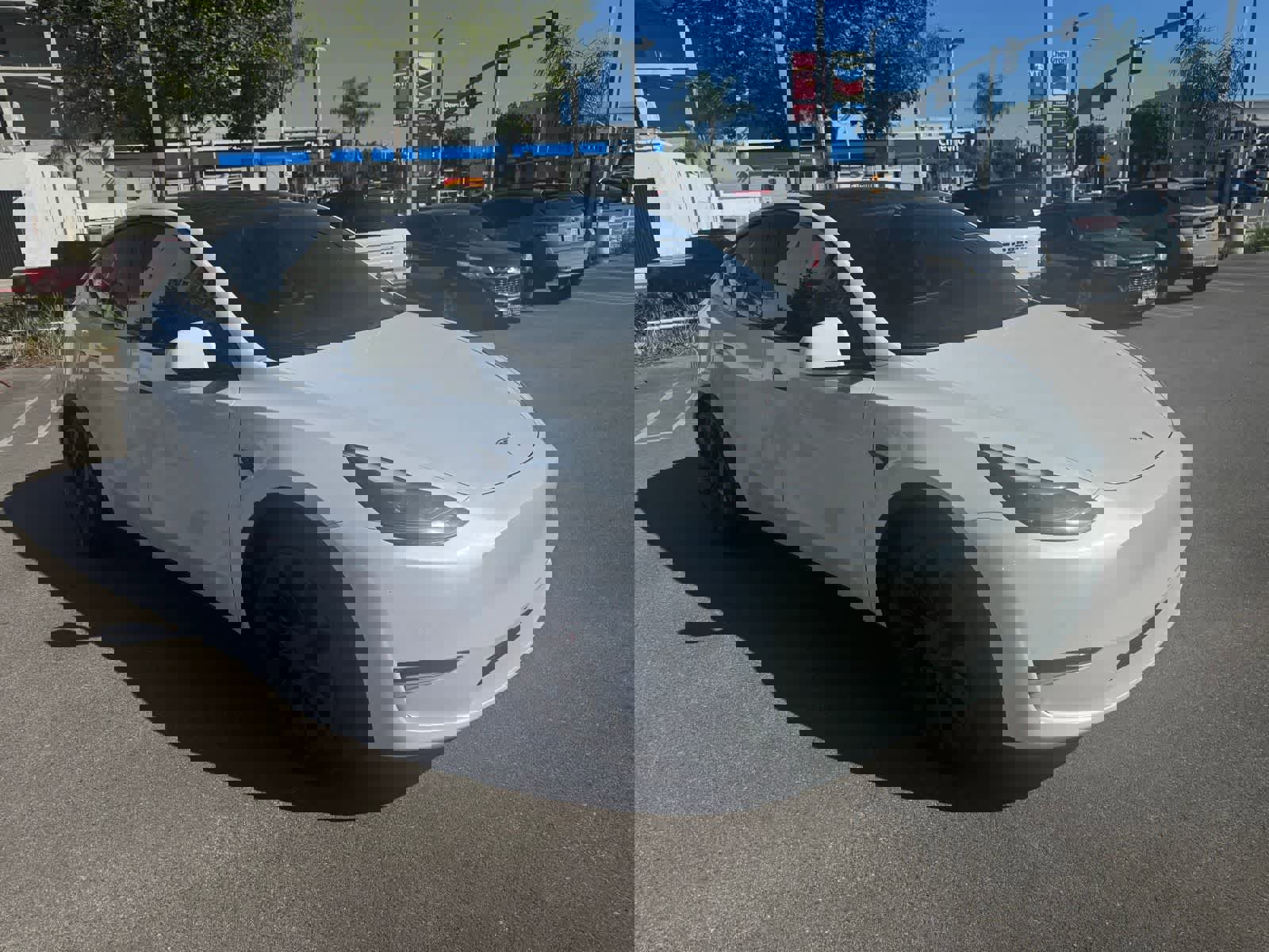 Used 2022 Tesla Model Y Performance image 2