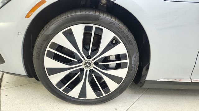 Used 2023 Mercedes-Benz EQE 500 4MATIC Sedan w/ Digital Light Package image 61