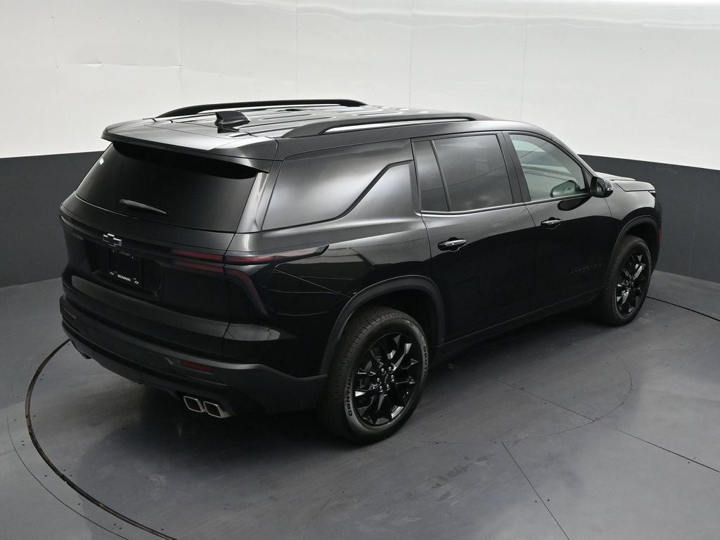 Used 2025 Chevrolet Traverse LT w/ Midnight/Sport Edition FWD image 22
