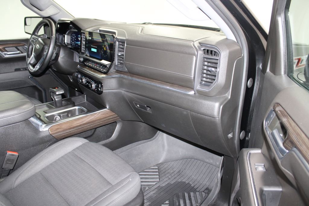 Used 2023 Chevrolet Silverado 1500 RST image 28