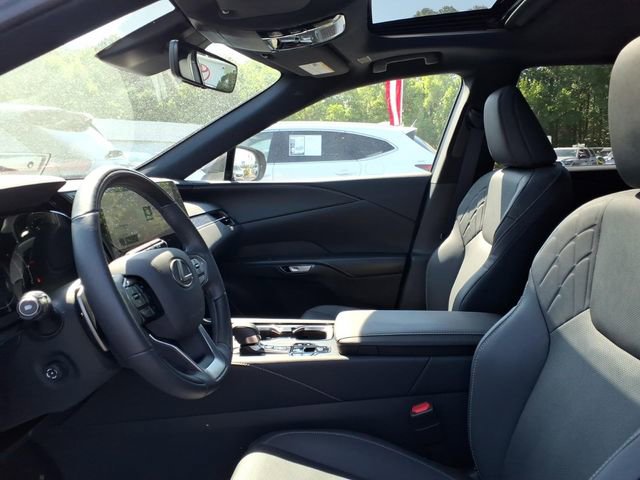 Used 2023 Lexus RX 350 Premium w/ Cold Area Package AWD/4WD image 5