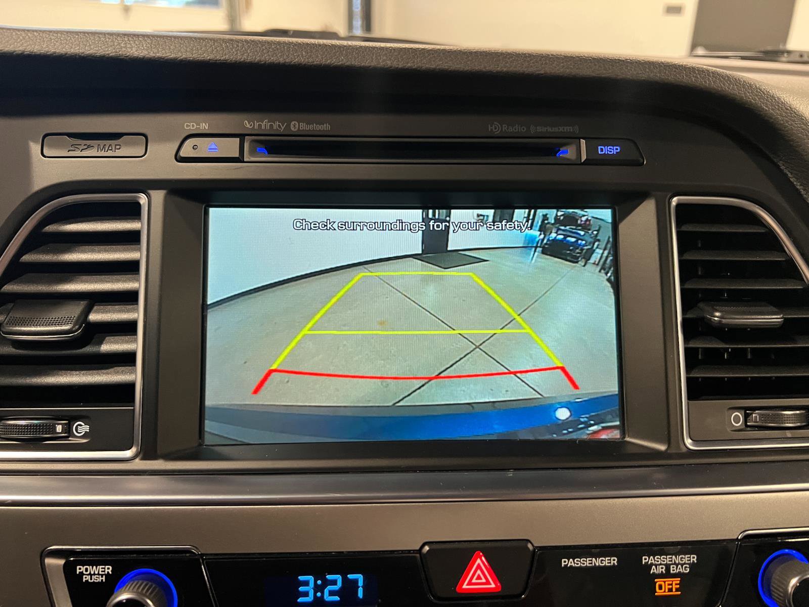 Used 2015 Hyundai Sonata Limited w/ Option Group 05 image 18