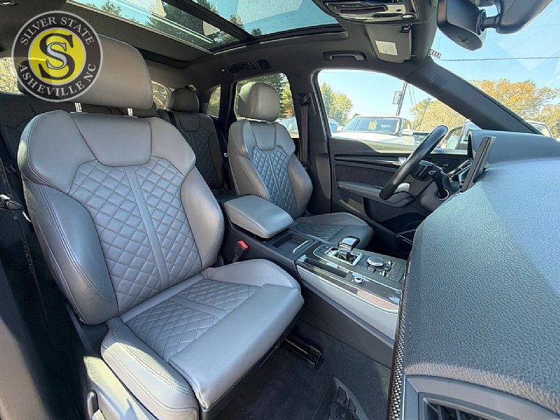 Used 2018 Audi SQ5 Premium Plus w/ S Sport Package AWD/4WD image 17