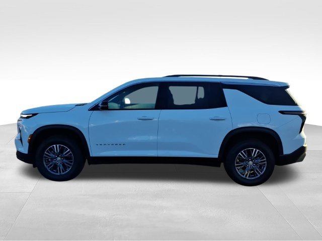 New 2026 Chevrolet Traverse LT w/ LPO, Floor Liner Package FWD image 4