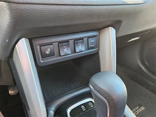 Used 2024 Toyota Corolla Cross LE image 26