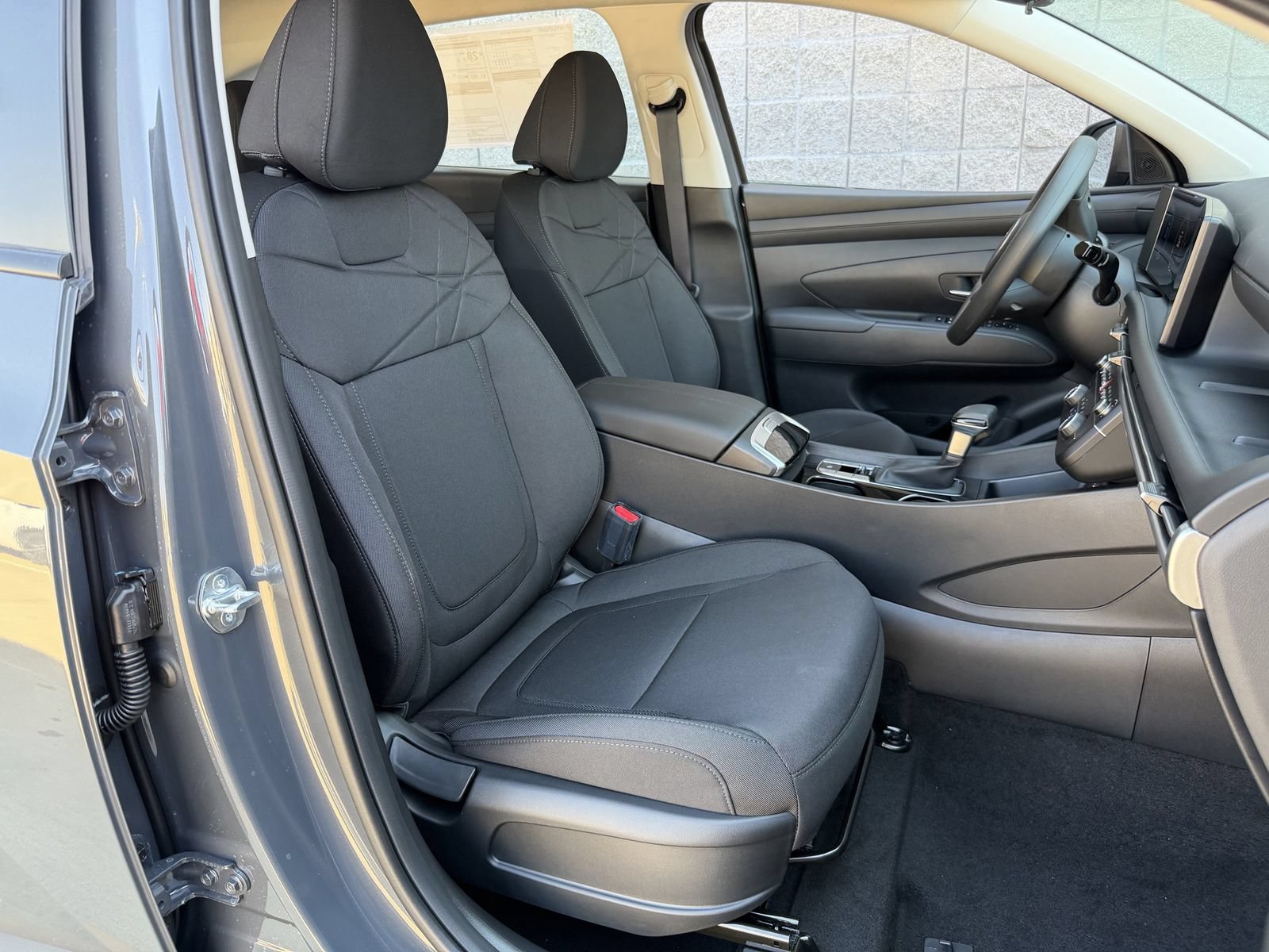 Certified 2026 Hyundai Tucson SE FWD image 24