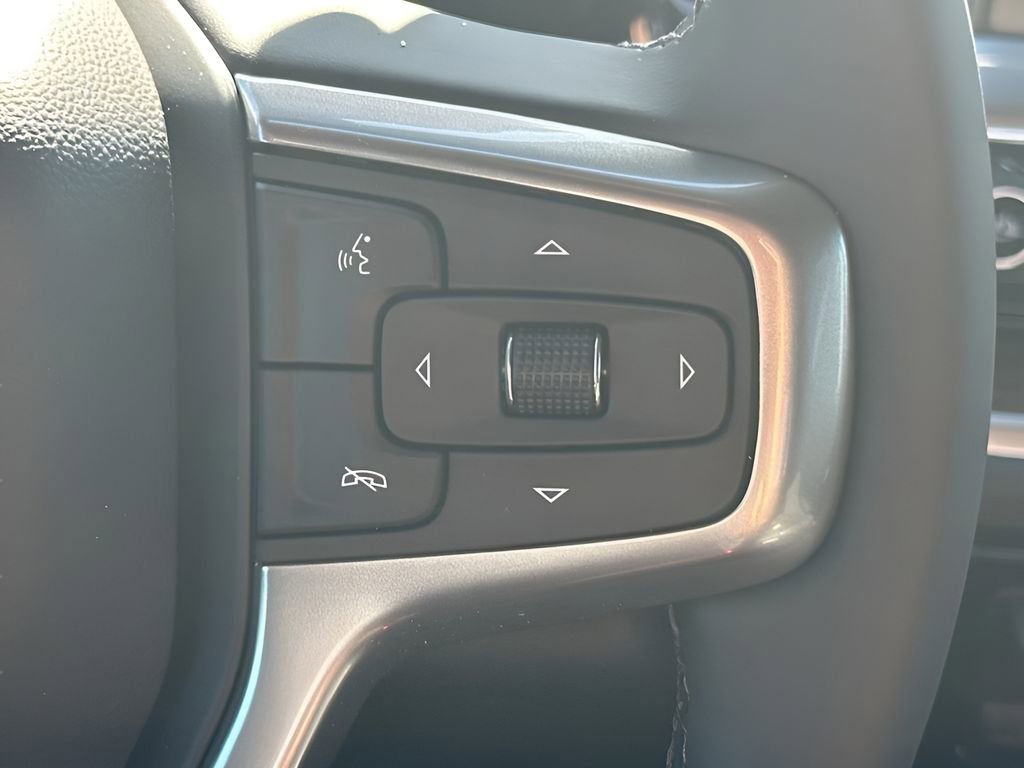 New 2025 Chevrolet Silverado 2500 LT w/ Convenience Package image 7