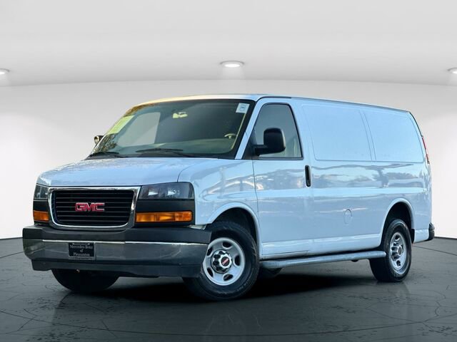 Used 2017 GMC Savana 2500 image 2