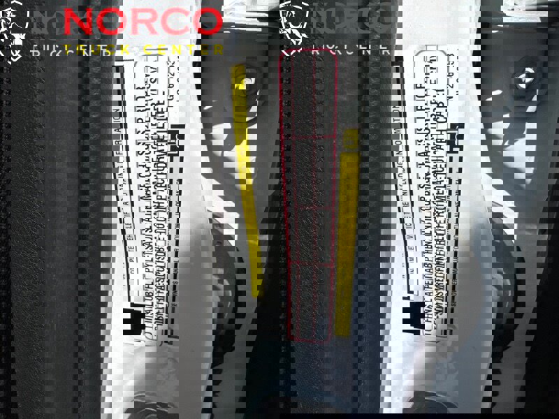 Used 2022 RAM 3500 Tradesman w/ Chrome Appearance Group image 21