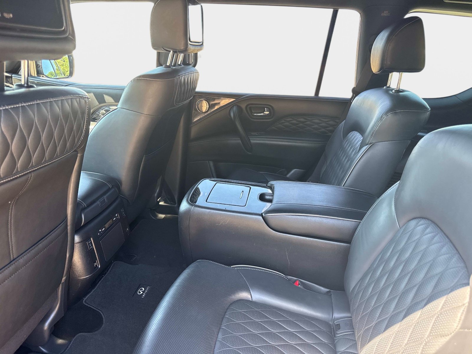 Used 2023 INFINITI QX80 Sensory w/ Cargo Package RWD image 12