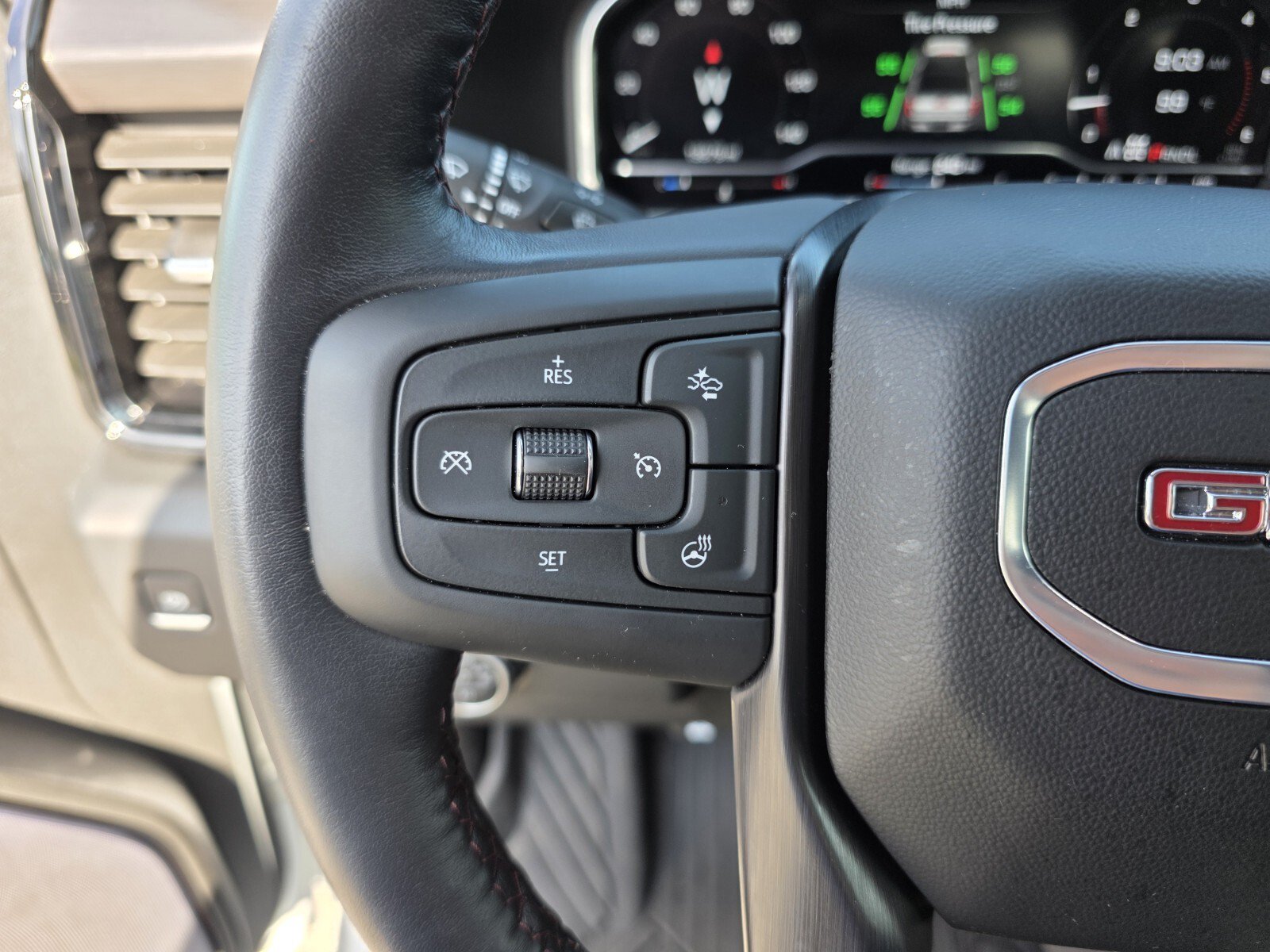 Used 2025 GMC Sierra 2500 AT4X w/ AT4X AEV Edition AWD/4WD image 20