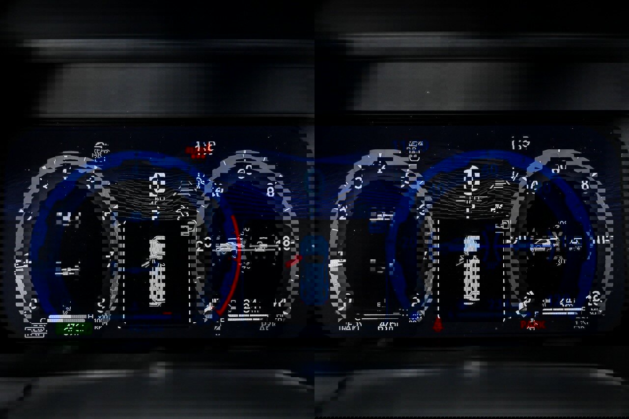 Used 2025 Toyota 4Runner Trailhunter image 26