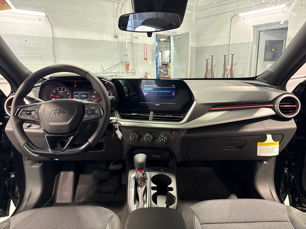 New 2026 Chevrolet Trax RS w/ Sunroof Package FWD image 38