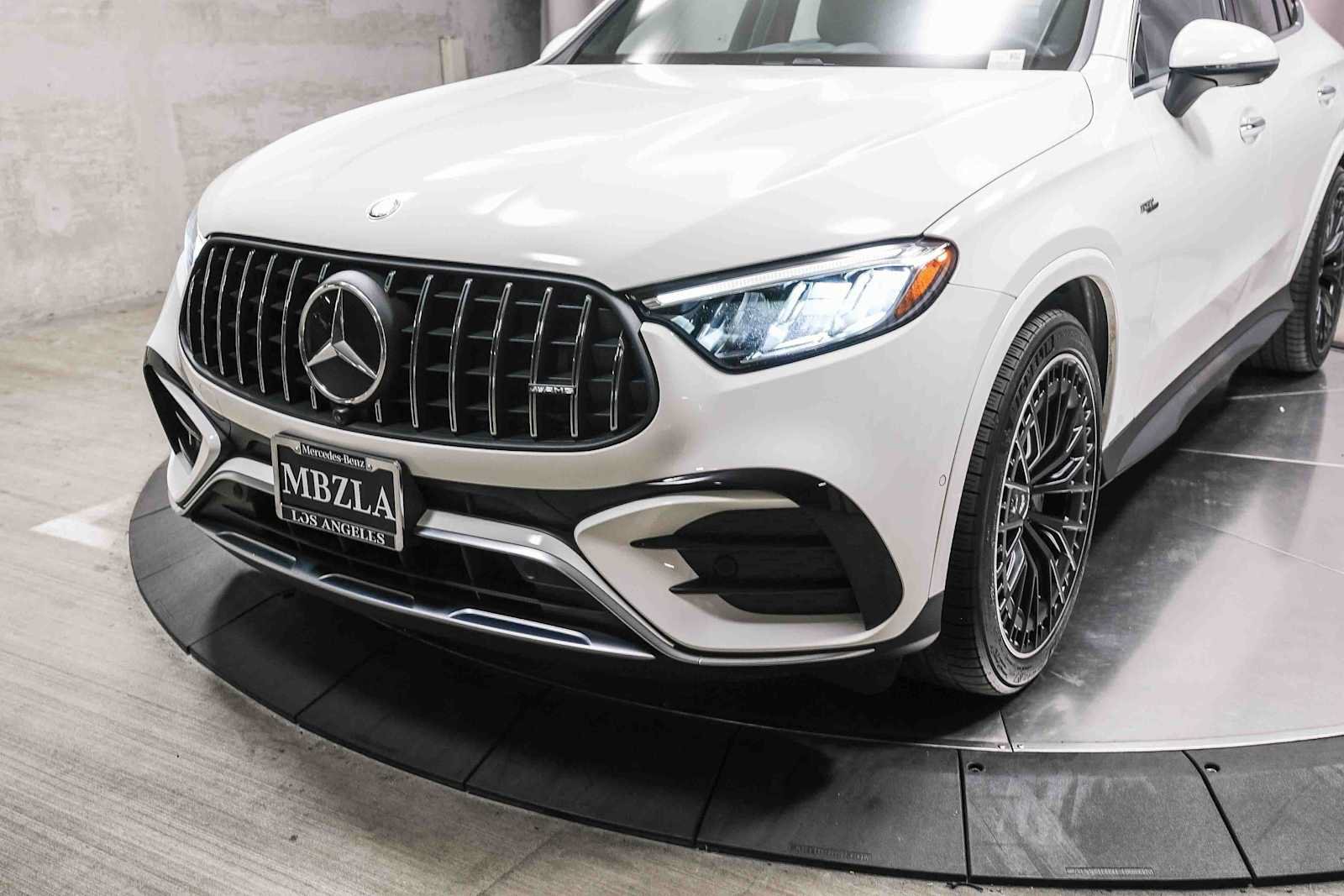 Certified 2026 Mercedes-Benz GLC 43 AMG 4MATIC Coupe image 11