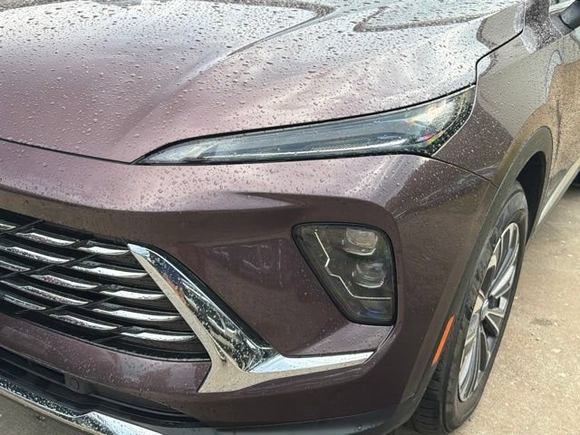 Used 2024 Buick Envision Preferred AWD/4WD image 9