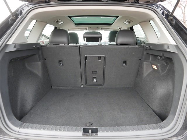 Certified 2023 Volkswagen Taos SEL image 18