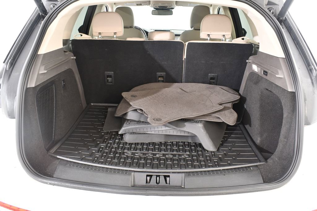 Used 2022 Lincoln Corsair AWD w/ Premium Package image 20