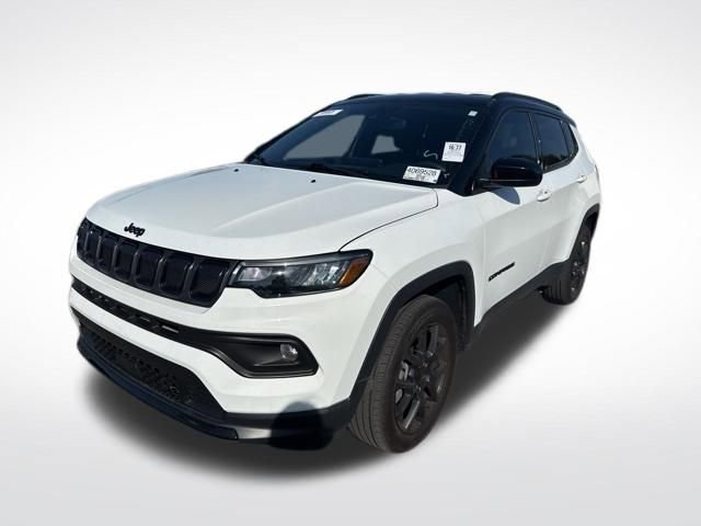 Used 2022 Jeep Compass Altitude w/ Convenience Group AWD/4WD image 1