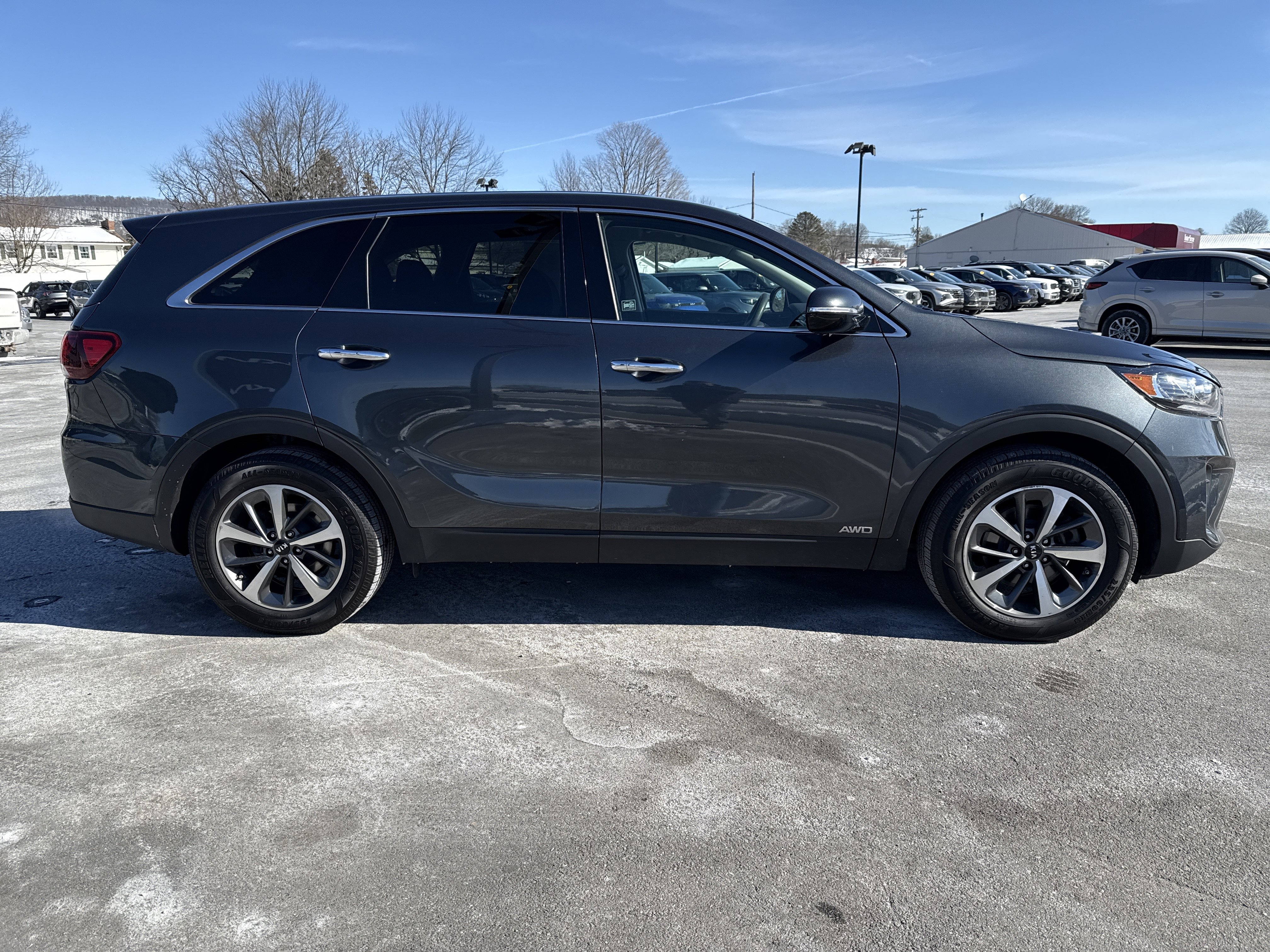 Used 2020 Kia Sorento AWD V6 video 2