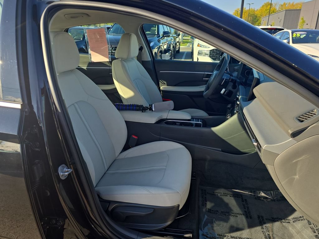 Used 2024 Hyundai Sonata SEL FWD image 23