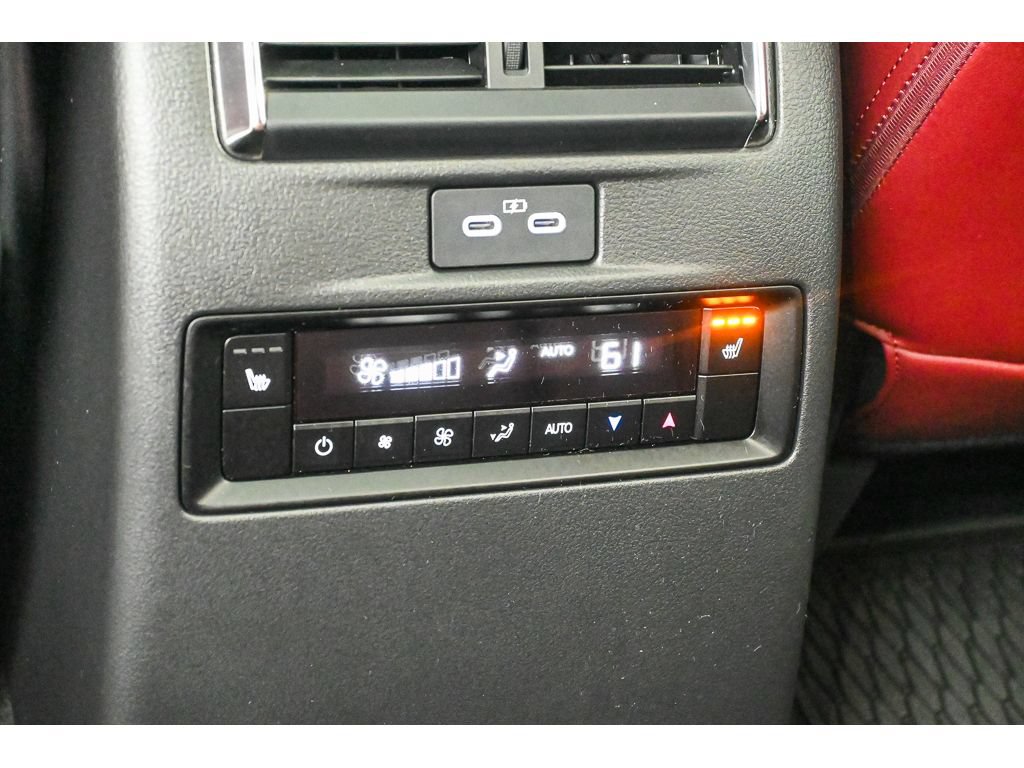 Used 2025 MAZDA CX-70 3.3 Turbo w/ Premium Plus Pkg AWD/4WD image 31
