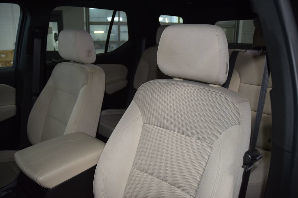 Used 2023 Chevrolet Traverse LS w/ Safety Package FWD image 38