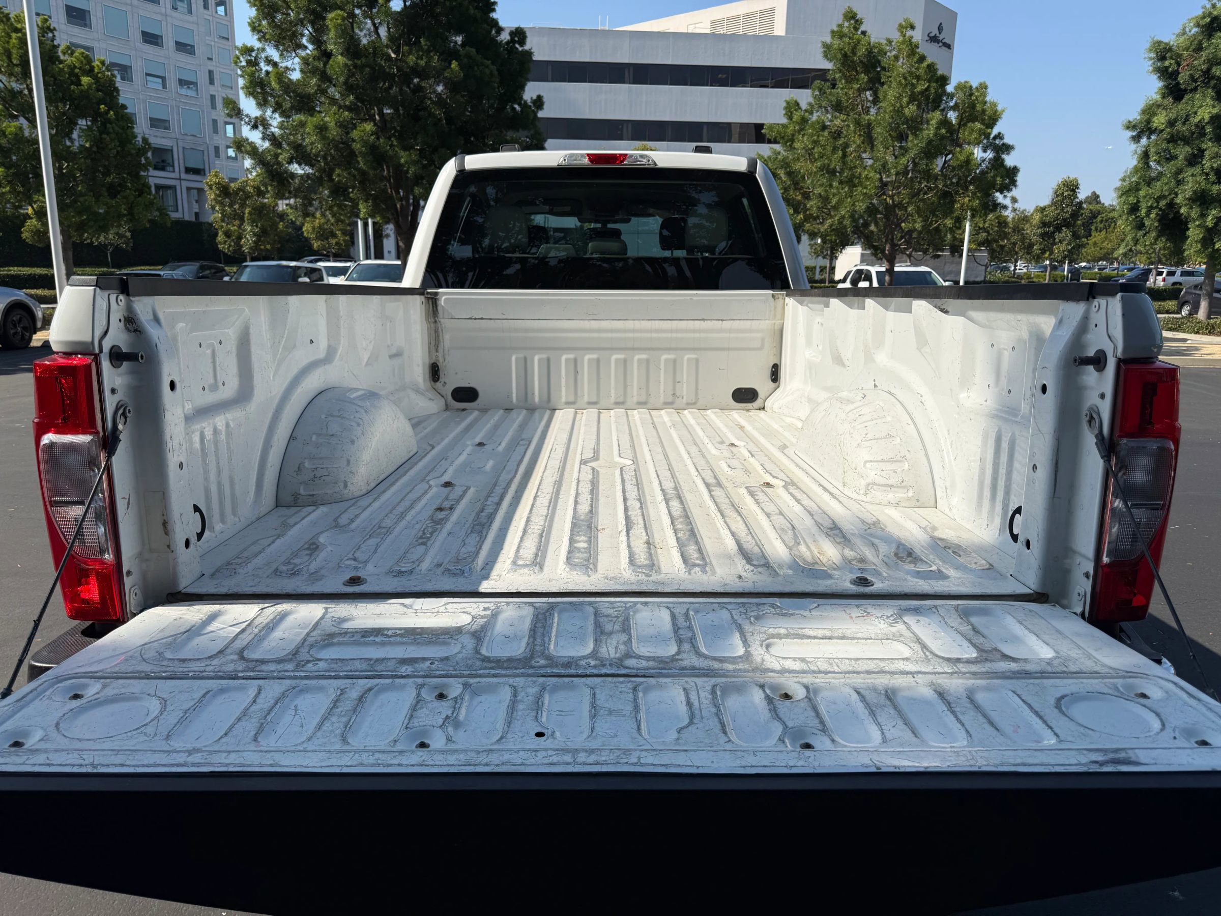 Used 2020 Ford F250 XL image 6