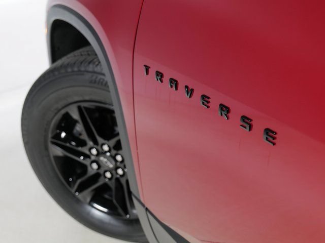 Used 2023 Chevrolet Traverse LT w/ Midnight/Sport Edition AWD/4WD image 33