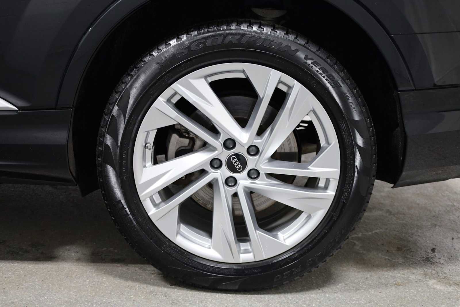 Used 2022 Audi Q7 Premium Plus image 36